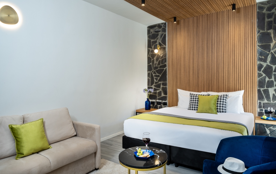 Hotel Giladi Bazelet 01 low